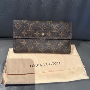 Louis Vuitton Wallet
